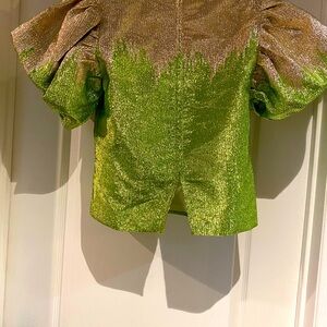 Fancy Green and Puffy top